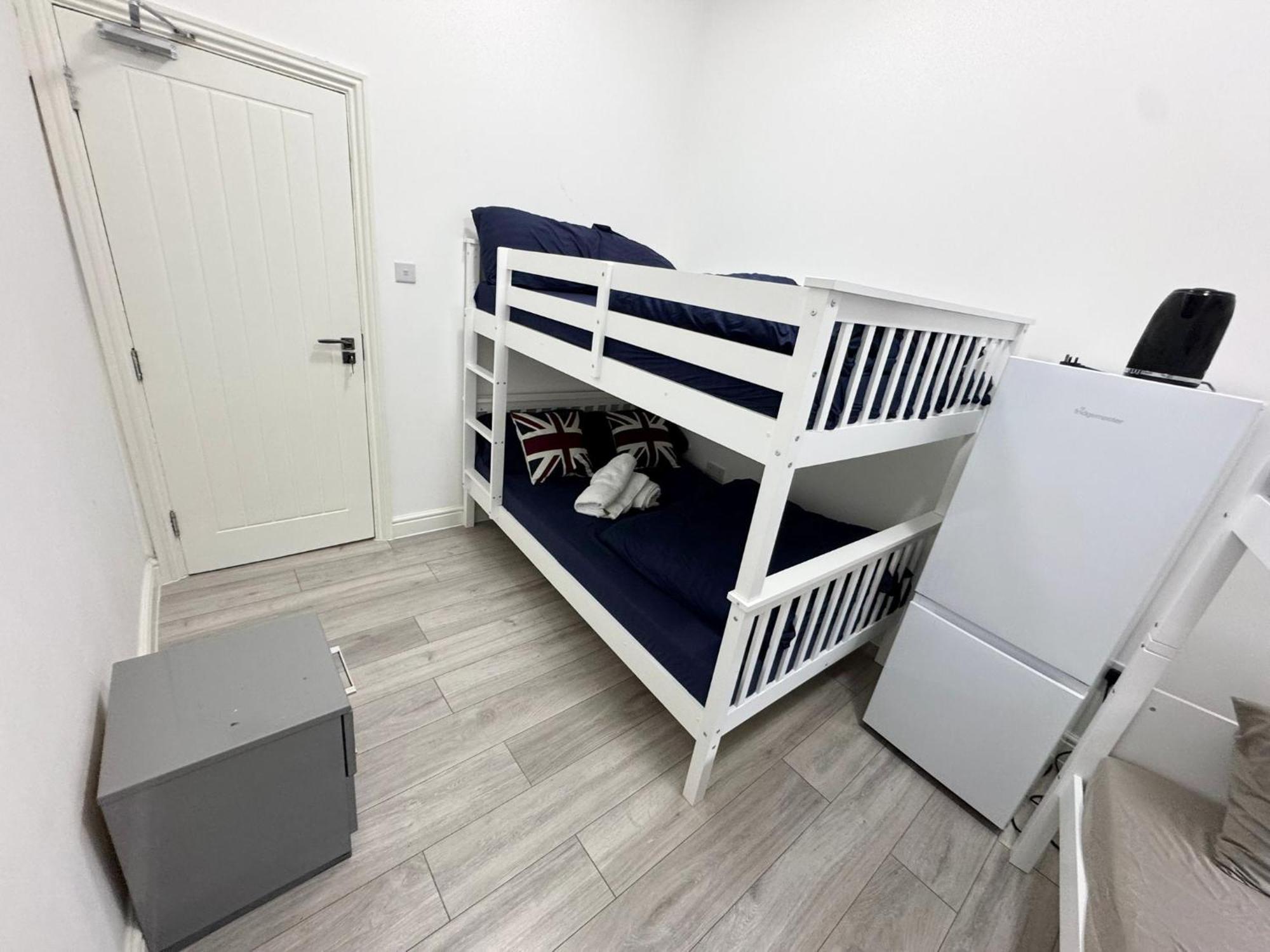 Willesden Green Budget Guesthouse London Eksteriør bilde